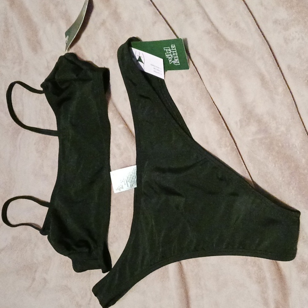 🤩Women's 2pc swimsuit bikini new tags never worn